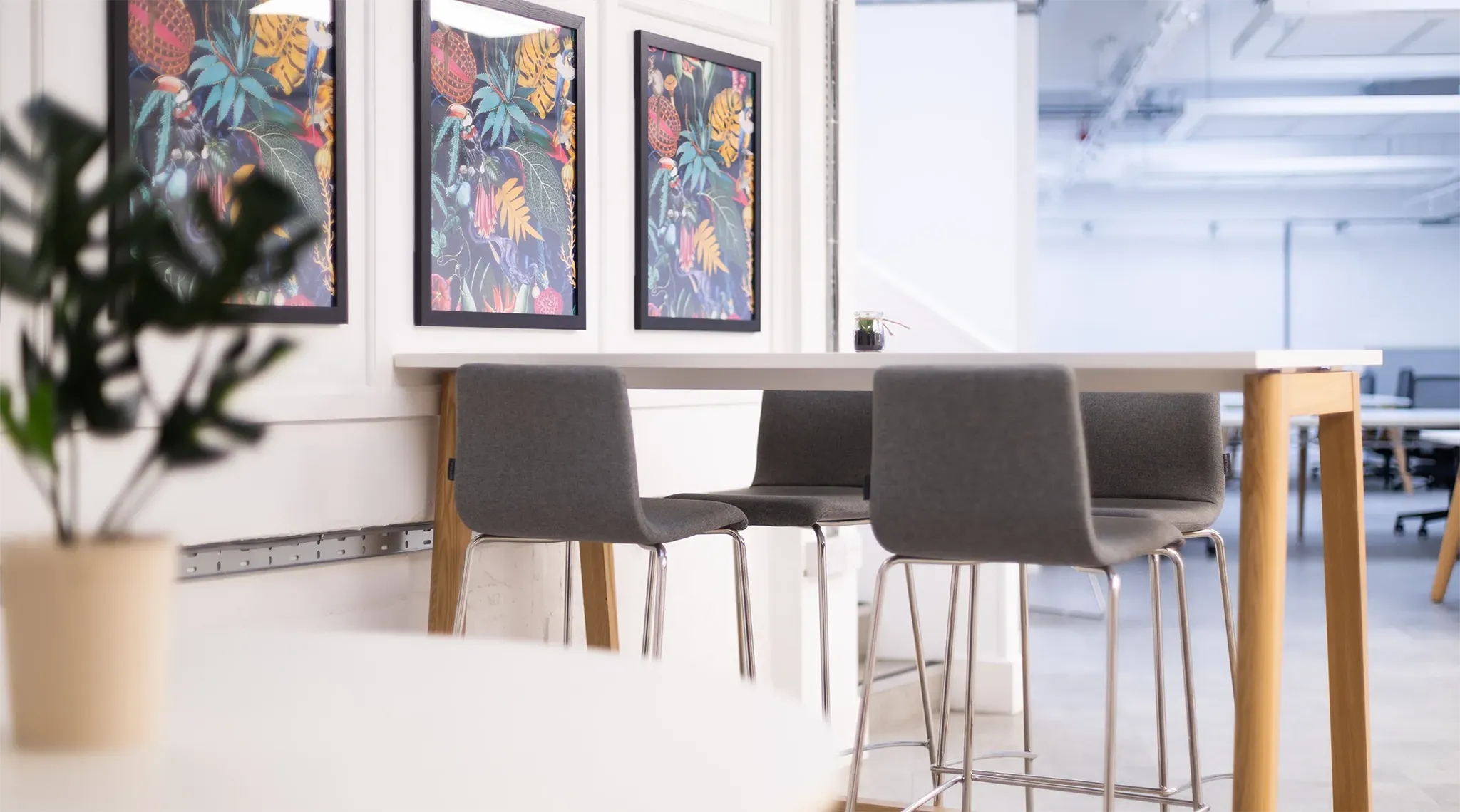 Breakout space