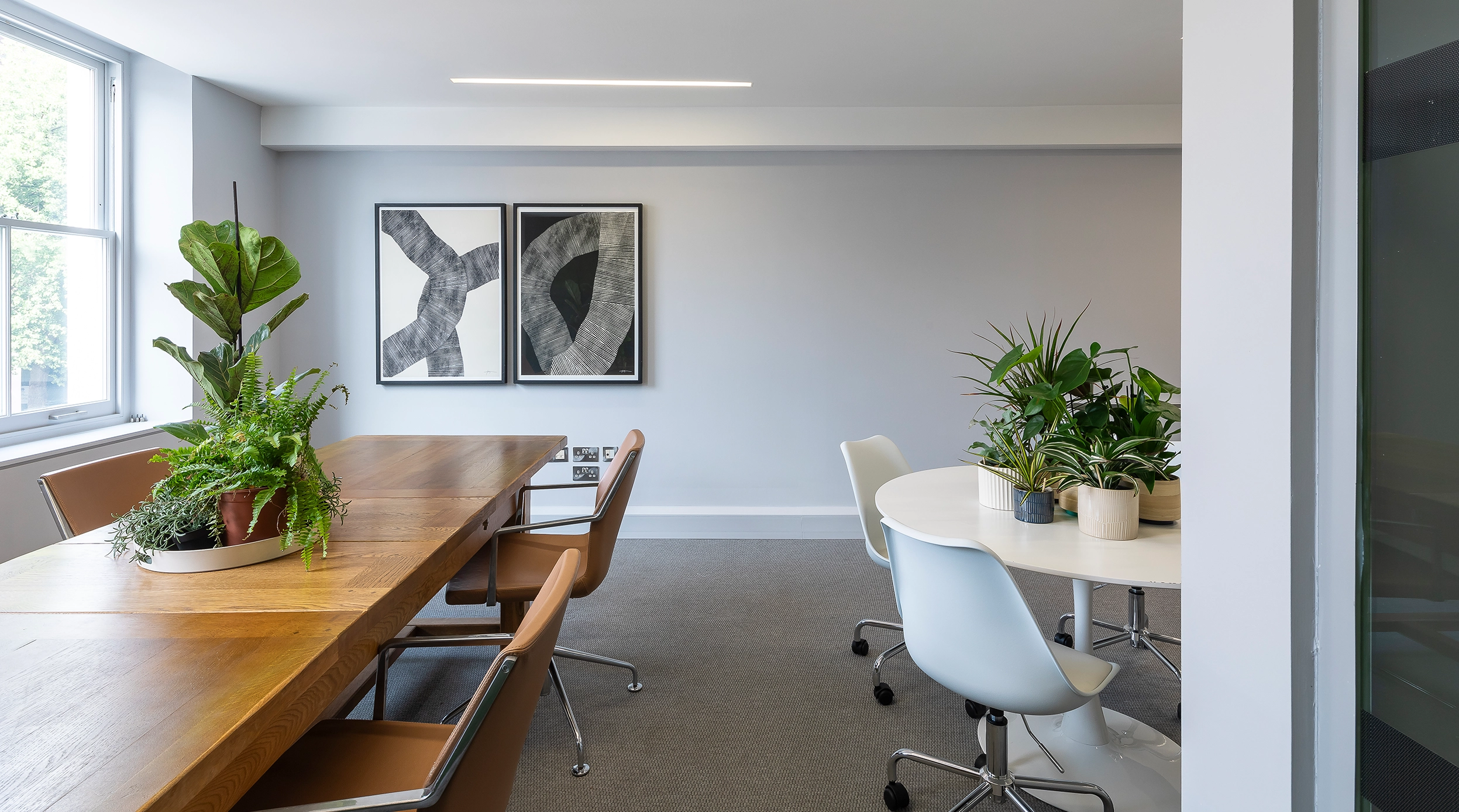 Breakout space